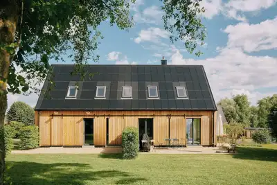 Image de Stylish vacation apartment with 2 terraces and beautiful sauna in the Uckermark.