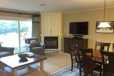 Image de Oversized Jackson Gore Bixby condo - 2 Bed / 3 Bath True Ski-in/ski-out