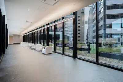 Image de Super Lush Ph :3br+2. 5b :Pool :Gym :Parking :Office :Game Room :24/7 Doorman