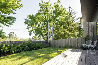 Image de New Two Bedroom Designer Guesthouse in Cromer, 1 Queen + Bunk Bed