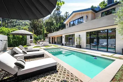 Image de Modern Canyon Sanctuary 6br/7ba Pool, Sauna