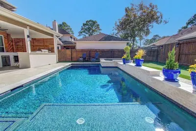 Image de Heated Pool • Hot Tub • Game Loft • 4br
