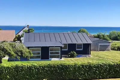 Image de \"Rikulf\" - 150m from the sea by Interhome