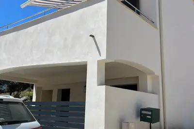 Image de Maison 30 mètres de la plage, à proximité des commerces et restaurants