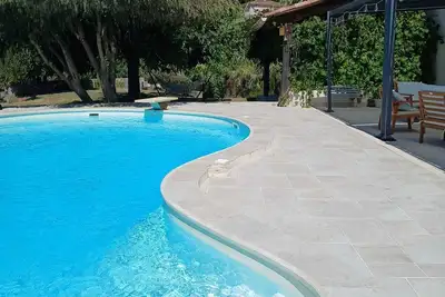 Image de Villa avec piscine, 13 couchages, à 10 min de la plage