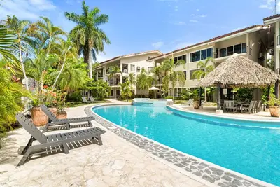 Image de Modern, Spacious & Steps to the Ocean