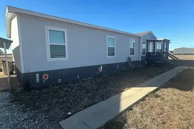 Image de Charming 4-Bedroom Country Retreat on 1. 5 acres•Sleeps 11•7 minutes from Abilene