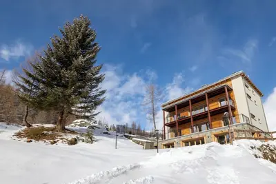 Image de Joli appartement pour 6 personnes avec Wifi, Tv, terrasse et animaux admis