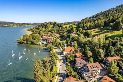 Image de Vacation apartment Tegernsee-Blick - Tegernsee view with mountain view