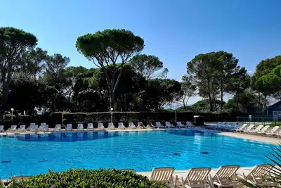 Image de Le Panorama des Pins – Terrasse, Piscine, Golf – 4 pers au calme à Saint Raphael