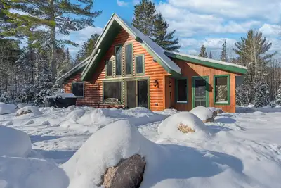 Image de New Listing! Near Lakes & Trails | Hot Tub | Trailer Parking | Dogs Ok