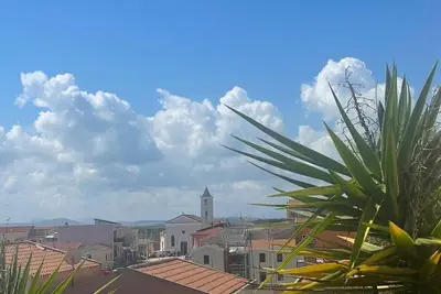 Image de Modern 2-Bed Loft near Marina & Centre