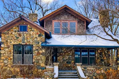 Image de Cozy Stonehouse, located just on the outskirts of Aylmer