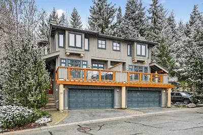 Image de 3 Br Ski in/out townhouse with Hot tub