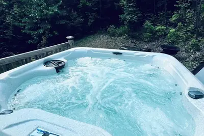 Image de Cozy 3-bedroom chalet close to Schuss Mountain, Bellaire, and Torch lake