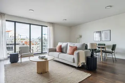 Image de Blueground | Avenidas Novas, balcony, nr Parque Eduardo Vii