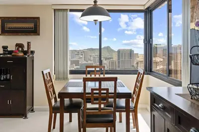 Image de 40th Floor Expansive Views  Wd, Ac, Parking, WiFi