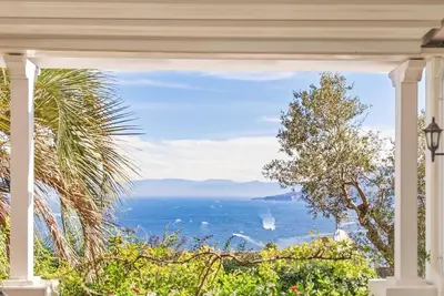 Image de Éternelle Capri - Seafront Luxury Villa in Capri