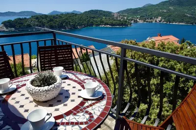 Image de Mél penthouse beach villa sea view & free parking