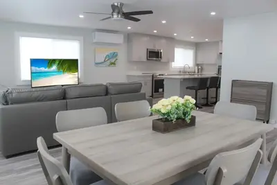 Image de Impeccably Renovated Oasis 3-Bedroom in Honolulu