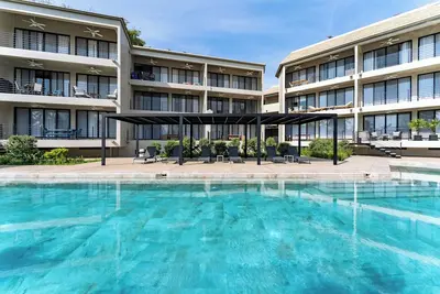 Image de Walk to Beach & Town · Solana Neighborhood View