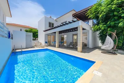 Image de Villa Konnos Breeze: Private Pool / Sleeps 7