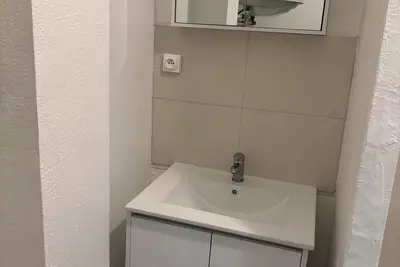 Image de Appartement situé dans une résidence calme, avec parking collectif.