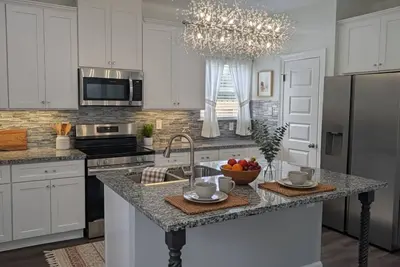 Image de Cozy Beasley Home•3 Br•Sleeps 10•Fully Stocked•Near Rosenburg & Needville