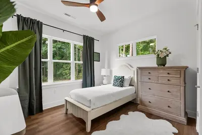 Image de Modern 4br Retreat Near Clt Airport & Uptown