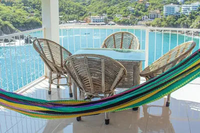 Image de Casa Wow is a coastal home where you will wake up to the most incredible views!