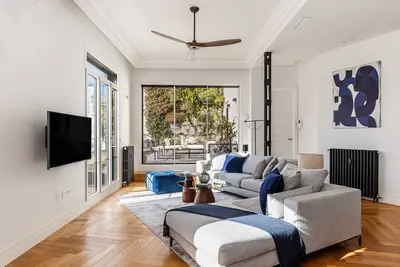 Image de Waou Penthouse 2 Terrasses Gran Via – Courte Durée