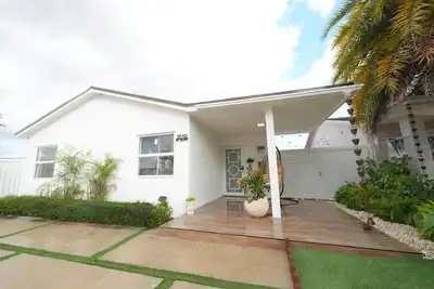 Image de E&A SouthWest - Sandy Beach Suite with Private Terrace