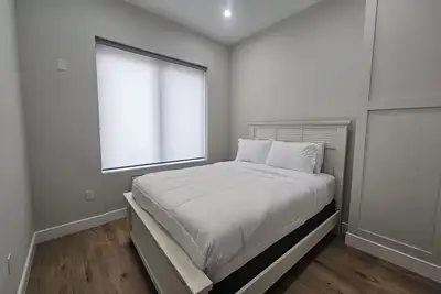 Image de Tranquil 1-bedroom luxury apartment in Kearny