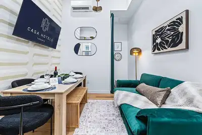 Image de The McCaul | Brand New Suite in Dt near Cn Tower