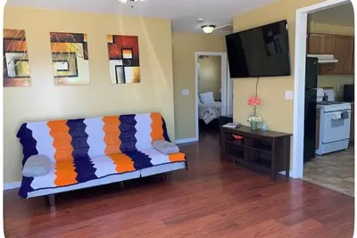 Image de The Fab House-Close to Beaches, Lax Airport&Freeway 405