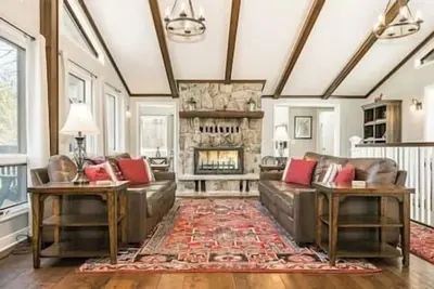 Image de 5br Private Dock, Hot Tub, Firepit, Wisp