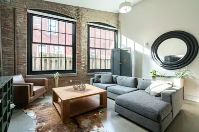 Image de The Edison Loft - Renovated Factory - Short North
