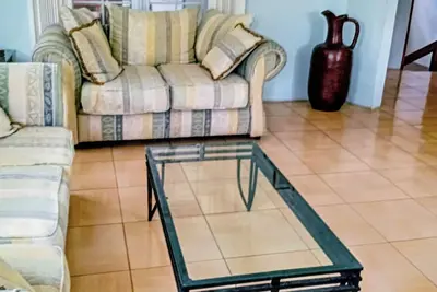 Image de Lovely Private 2 bed 2 bath Fully Furnished Apt. Central Location Laceiba