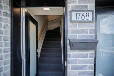 Image de Festival District Modern Condo