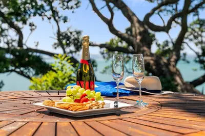 Image de Hosts on the Coast Sunset Haven