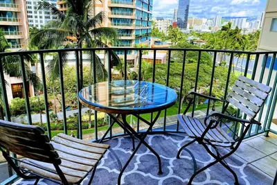 Image de Waikiki 2 Bedroom Family Condo with Gated Parking