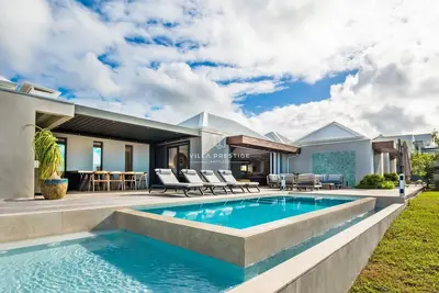 Image de Villa Ô | Elégante villa avec vue mer et plage accessible à pied