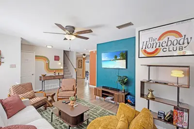 Image de 5 min to At&T Stadium / Game Room / Huge Yard