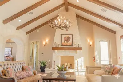 Image de Contemporary 1br | Prime Downtown Location Pgh