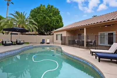Image de Ahwatukee Adventures Family Home + Pool