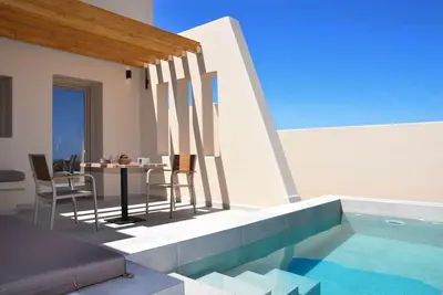 Image de Santorini - Villa - Sleeps 2 - Pool - Parking