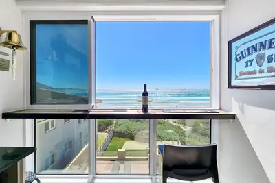 Image de Neptune Isle Oceanfront 3-Bed with Pool