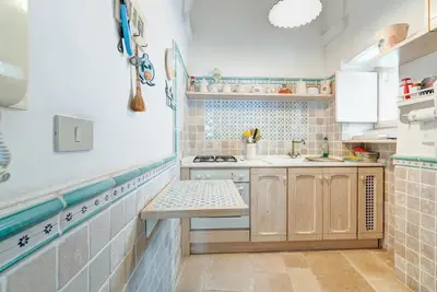 La Torretta di Gió, Le piccole Case Bianche