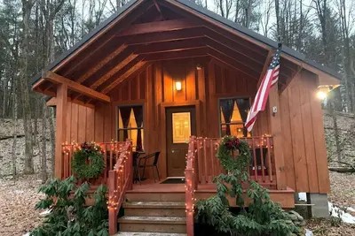 Image de Cozy Three-Bedroom Cabin Near The Salmon River in Altmar, New York