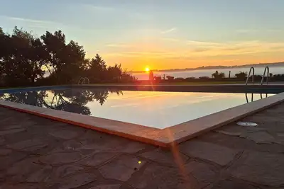 Image de Maison de vacances avec climatisation, Wifi, piscine privée, Tv, véranda, vue panoramique